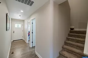 123 Sorbin Av E, Gates, OR 97346 - Photo 5