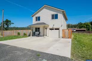 123 Sorbin Av E, Gates, OR 97346 - Photo 3
