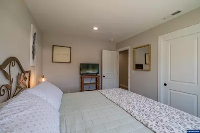 123 Sorbin Av E, Gates, OR 97346 - Photo 25