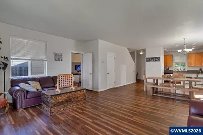 1305 Glacier View St SE, Salem, OR 97317 - Photo 15