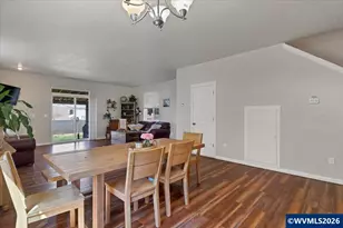 1305 Glacier View St SE, Salem, OR 97317 - Photo 11