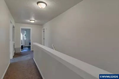 1305 Glacier View St SE, Salem, OR 97317 - Photo 23