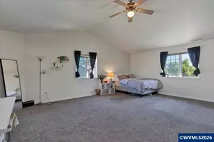 1305 Glacier View St SE, Salem, OR 97317 - Photo 23