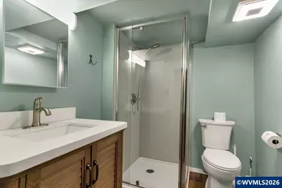 855 20th St NE, Salem, OR 97301 - Photo 41