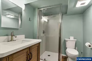 855 20th St NE, Salem, OR 97301 - Photo 41