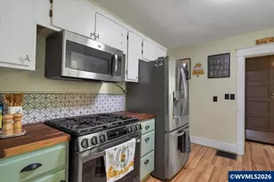 855 20th St NE, Salem, OR 97301 - Photo 21