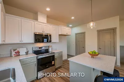 1521 SW 11th St, Dallas, OR 97338 - Photo 7