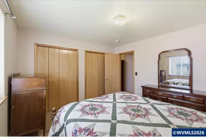 2713 S 12th St, Lebanon, OR 97355 - Photo 27