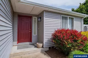 2713 S 12th St, Lebanon, OR 97355 - Photo 5