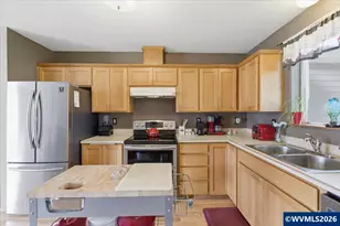 2713 S 12th St, Lebanon, OR 97355 - Photo 11