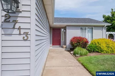 2713 S 12th St, Lebanon, OR 97355 - Photo 5