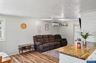 295 10th St, Lyons, OR 97358 - Photo 15