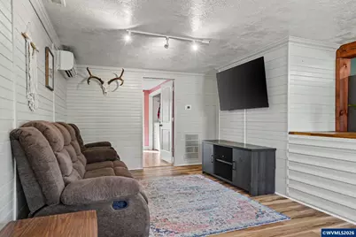 295 10th St, Lyons, OR 97358 - Photo 17