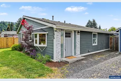 295 10th St, Lyons, OR 97358 - Photo 1
