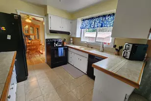 810 Ivy Way NE, Keizer, OR 97303 - Photo 11