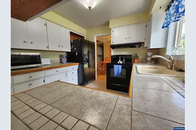 810 Ivy Wy NE, Keizer, OR 97303 - Photo 9