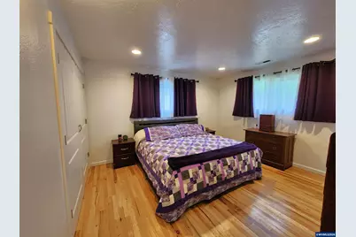 810 Ivy Wy NE, Keizer, OR 97303 - Photo 15