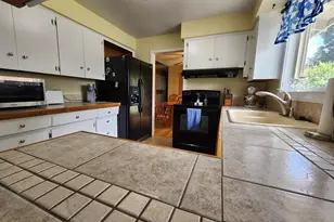 810 Ivy Way NE, Keizer, OR 97303 - Photo 11