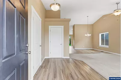 4933 Periwinkle Dr NE, Salem, OR 97301 - Photo 3