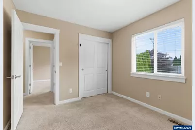 4933 Periwinkle Dr NE, Salem, OR 97301 - Photo 21