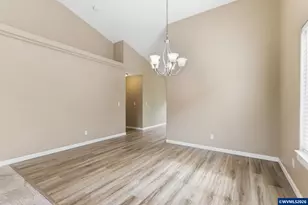 4933 Periwinkle Dr NE, Salem, OR 97301 - Photo 11