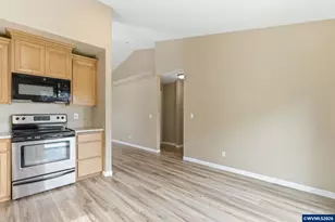 4933 Periwinkle Dr NE, Salem, OR 97301 - Photo 15