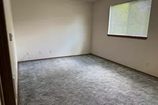 320 Monmouth Av S, Monmouth, OR 97361 - Photo 15
