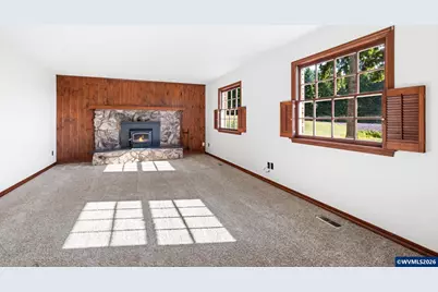 17753 Powers Creek Lp NE, Silverton, OR 97381 - Photo 7