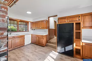 17753 Powers Creek Lp NE, Silverton, OR 97381 - Photo 9