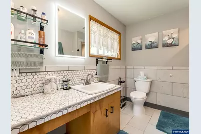 1215 E College St, Mount Angel, OR 97362 - Photo 43