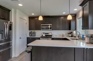 1819 SE Blueberry St, Dallas, OR 97338 - Photo 9