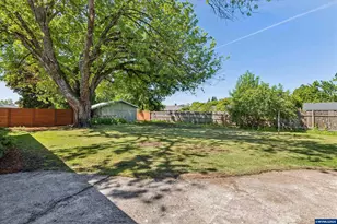1079 Westwood Dr, Stayton, OR 97383 - Photo 33