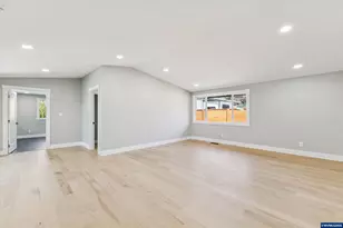 1079 Westwood Dr, Stayton, OR 97383 - Photo 15