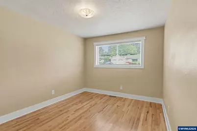 4094 Barrett St S, Salem, OR 97302 - Photo 23
