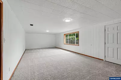 4094 Barrett St S, Salem, OR 97302 - Photo 31