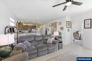 948 Laurel Pl, Silverton, OR 97381 - Photo 13