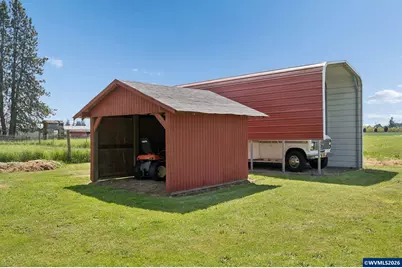 10124 Wiseacre NE Ln, Aurora, OR 97002 - Photo 31
