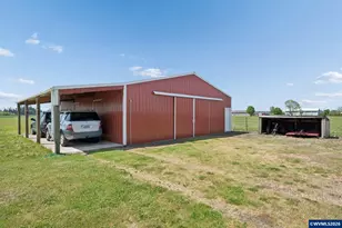 10124 Wiseacre NE Ln, Aurora, OR 97002 - Photo 33