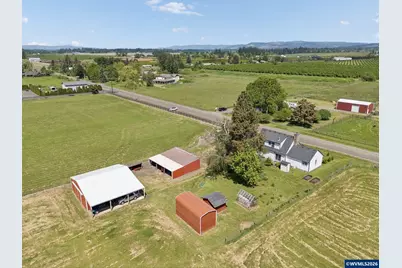 10124 Wiseacre NE Ln, Aurora, OR 97002 - Photo 37