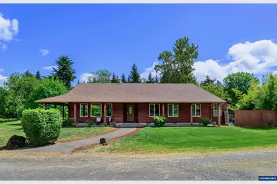 130 Washburn St, Brownsville, OR 97327 - Photo 3