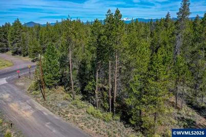 54592 Huntington Rd, Bend, OR 97707 - Photo 21