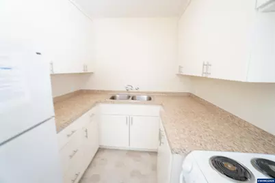 1196 Chemeketa St NE, Salem, OR 97301 - Photo 21