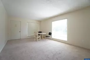 1196 Chemeketa St NE, Salem, OR 97301 - Photo 5