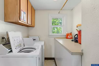 771 21st St SE, Salem, OR 97301 - Photo 5