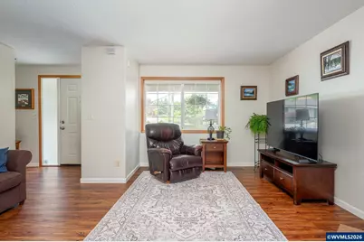 11240 SE Cranberry Lp, Clackamas, OR 97015 - Photo 7