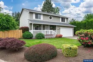 11240 SE Cranberry Lp, Clackamas, OR 97015 - Photo 3