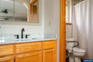 11240 SE Cranberry Lp, Clackamas, OR 97015 - Photo 23