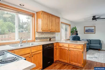 11240 SE Cranberry Lp, Clackamas, OR 97015 - Photo 13