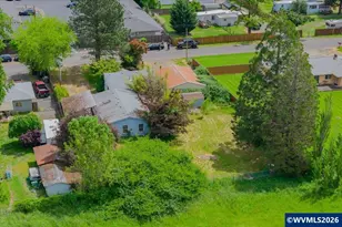 1850 S 9th St, Lebanon, OR 97355 - Photo 35