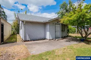 1850 S 9th St, Lebanon, OR 97355 - Photo 9